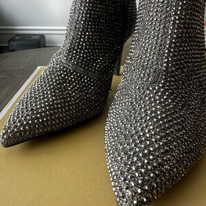 Michael Kors Anthracite Flex Bootie Size 7.5
